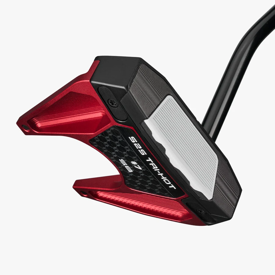 Callaway Odyssey Square 2 Square TRI-HOT Seven Single Bend Putter (2026) — Sole three-quarter